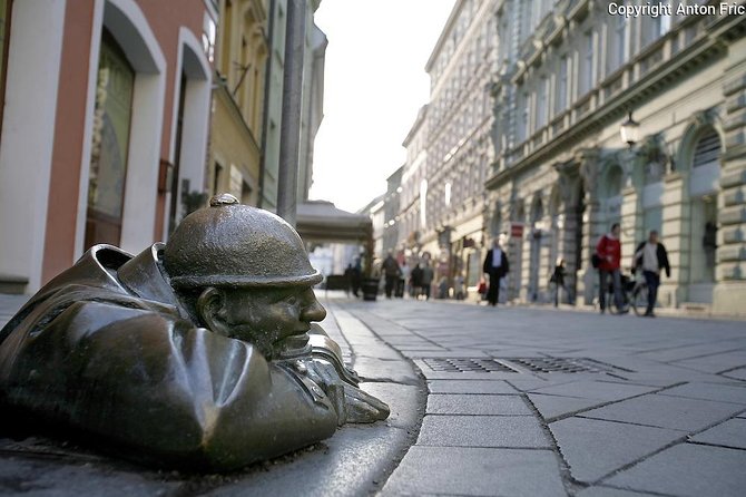 Top Experience Walking Tour With Bonus and Castle - Pricing