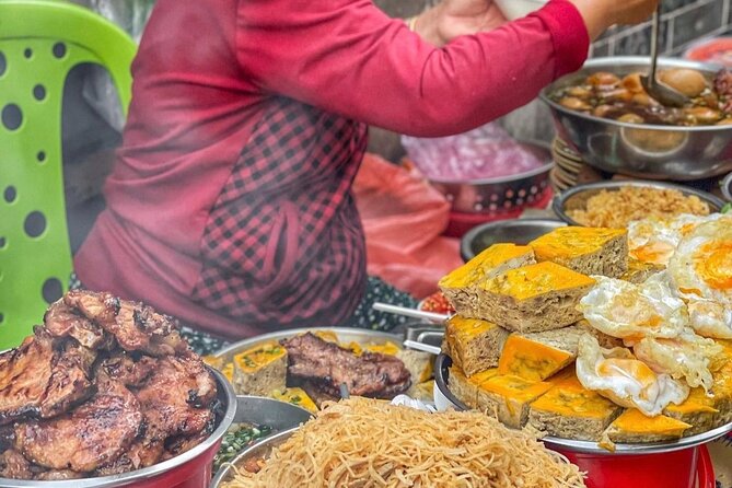 Top Niche Walking Street Food Tour With Uni Student - Good To Know