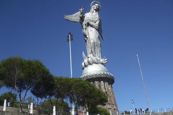 Top Quito Airport & Hotel Transfers - Accessibility and Participation