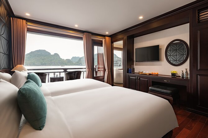 TOP Tier: 3 Days/2 NIGHTS Tours- LIKE ABOSS on Beautiful Cruises - Accommodation and Amenities