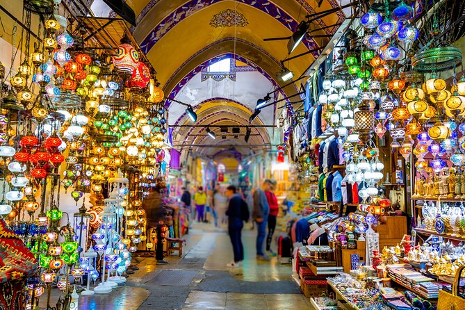 Topkapi Palace, Hagia Sophia, Hippodrome, Blue Mosque and Grand Bazaar Tour - Exploring Topkapi Palace