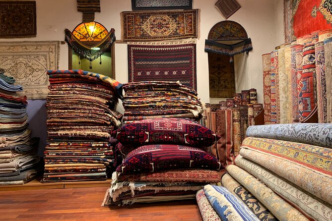 Topkapi Palace & Harem, Basilica Cistern, the Grand Bazaar Tour - Exploring Topkapi Palace