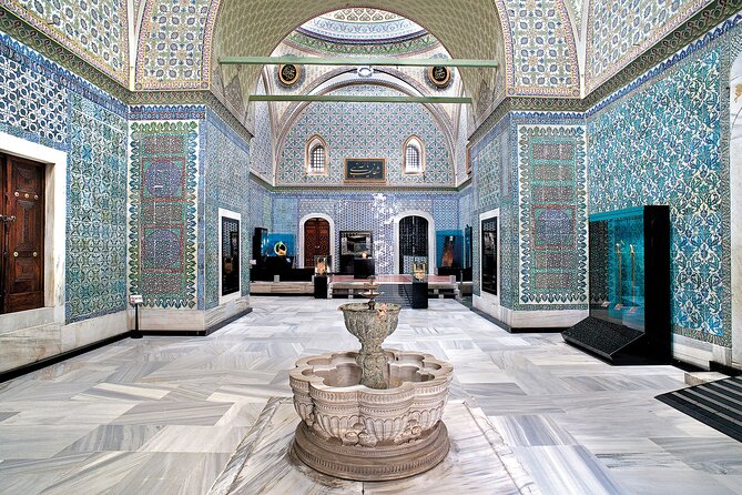 Topkapi Palace & Tombs Of Sultans - Skip The Line Tickets - Visiting Hagia Sophia Tombs