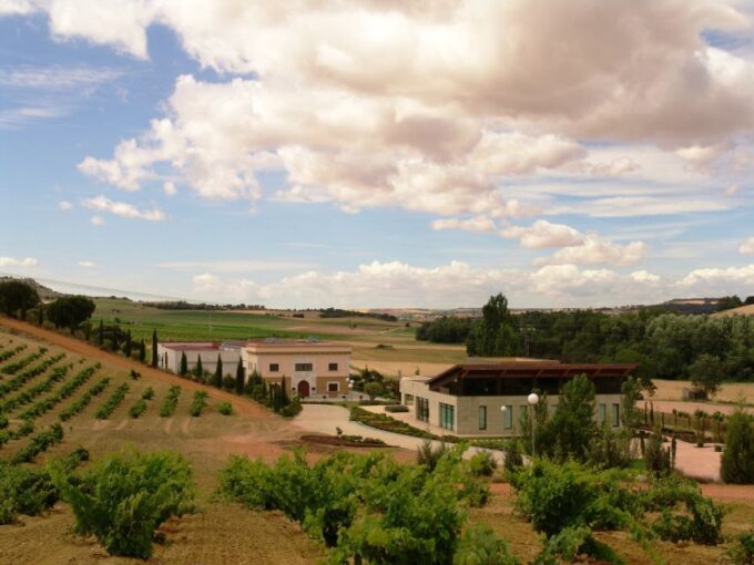 Toro: Piedra Winery Tour and Tastings - Frequently Asked Questions