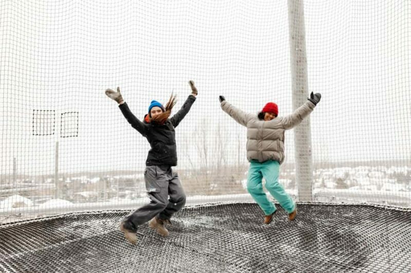 Toronto: Blue Mountain Ski & Snowboard Shuttle Day Trip - What the Reviews Say