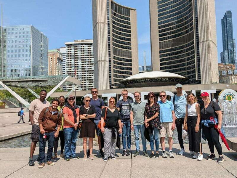 Toronto: City Highlights Walking Tour | 3-Hour - The Guide and Group Atmosphere