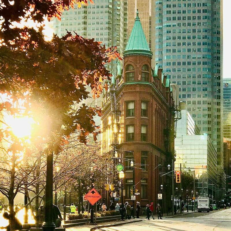 Toronto: City Walking Tour - Itinerary Breakdown