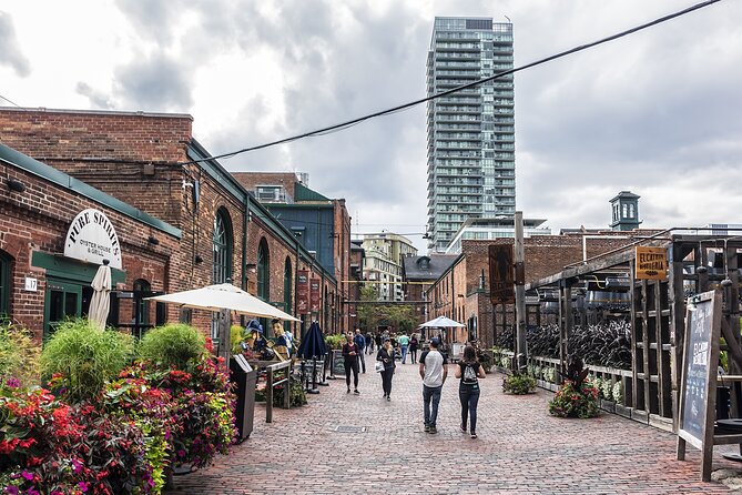 Toronto Downtown and Highlights Walking Tours - Self-Guided Tour With App