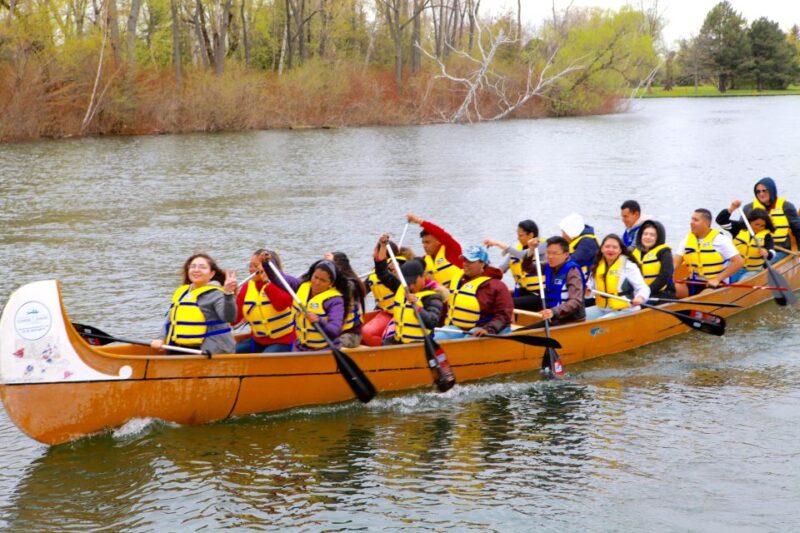 Toronto: Fall Foliage Canoe Tour of the Toronto Islands - Experience Highlights