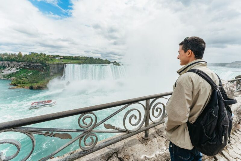 Toronto: Falls Day Tour With Boat Cruise & Niagara-The-Lake - Niagara-on-the-Lake Exploration