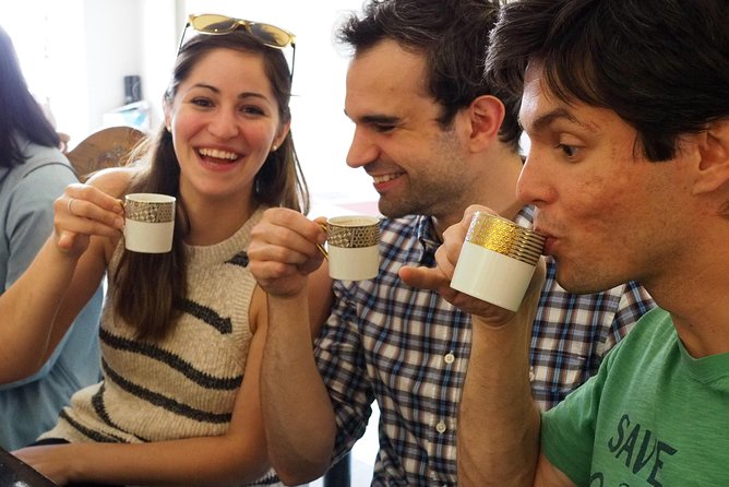 Toronto Food Tour: Taste the World in Kensington Market - Tour Description