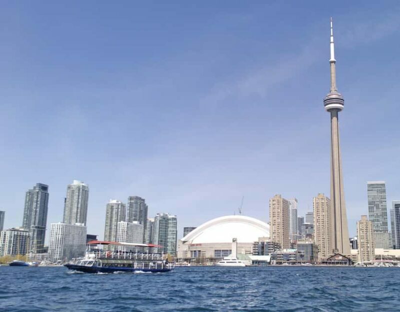 Toronto: Guided Harbour and Islands Sightseeing Cruise - Exploring Toronto from the Water