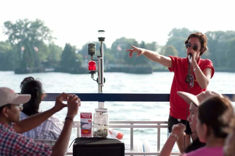 Toronto: Guided Harbour and Islands Sightseeing Cruise - The Islands: Nature and History