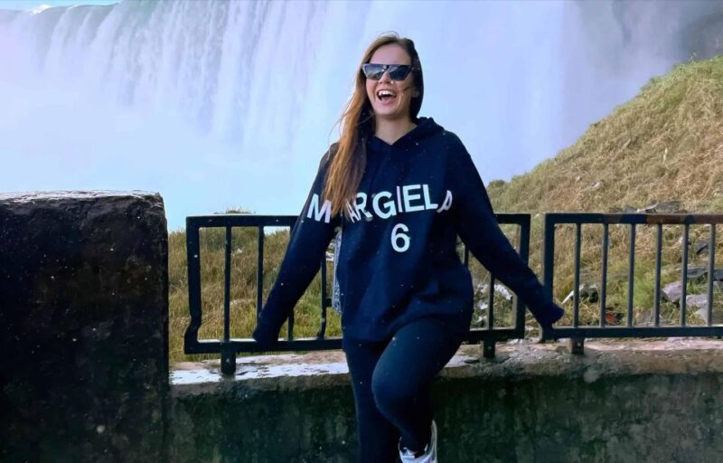 Toronto: Guided Niagara Falls Day Trip With Optional Cruise - Important Information and Tips