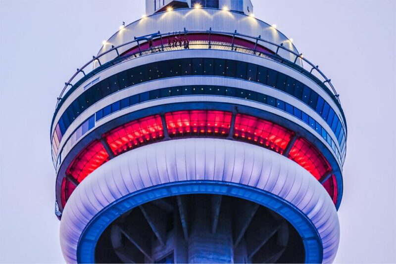 Toronto: Guided Night Tour With CN Tower Entry - Customer Feedback