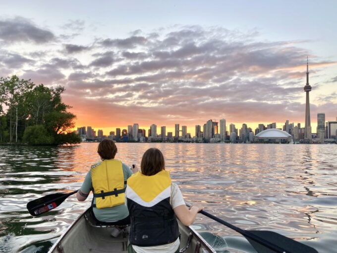 Toronto Islands: Sunset Canoe Tour - Tour Highlights