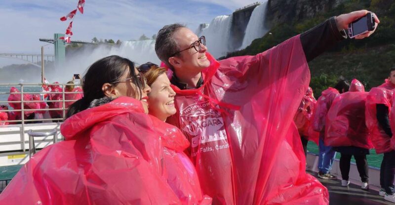 Toronto: Luxury Small-Group Niagara Falls Day Trip - Customer Reviews