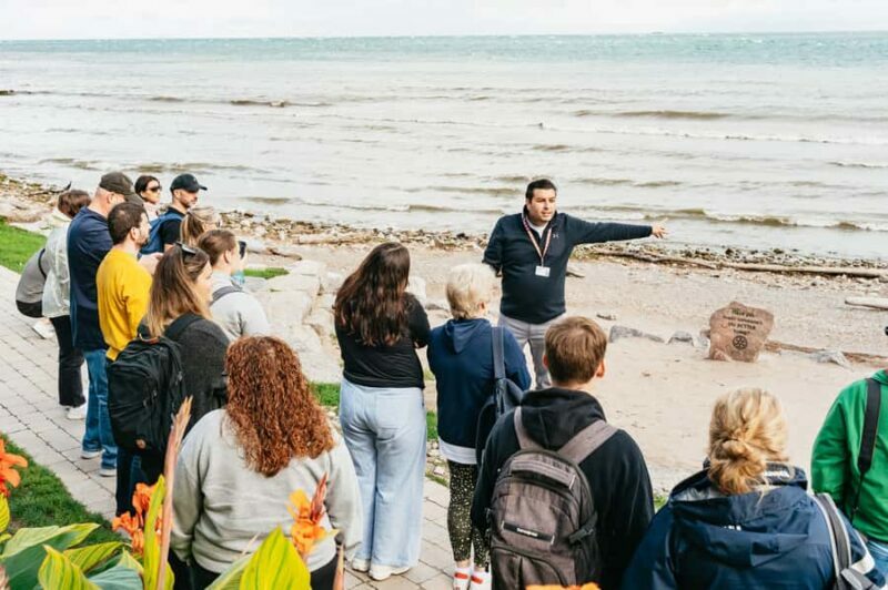 Toronto: Niagara Day Tour w/ Niagara on the Lake & Boat Ride - Key Points