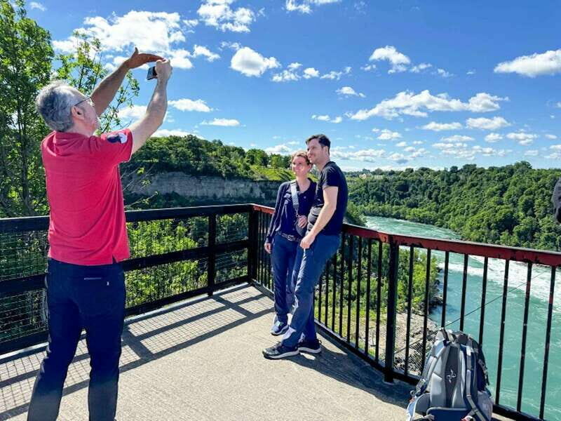 Toronto: Niagara Falls Day Tour with Optional Boat Cruise - What to Expect on Your Niagara Falls Day Trip
