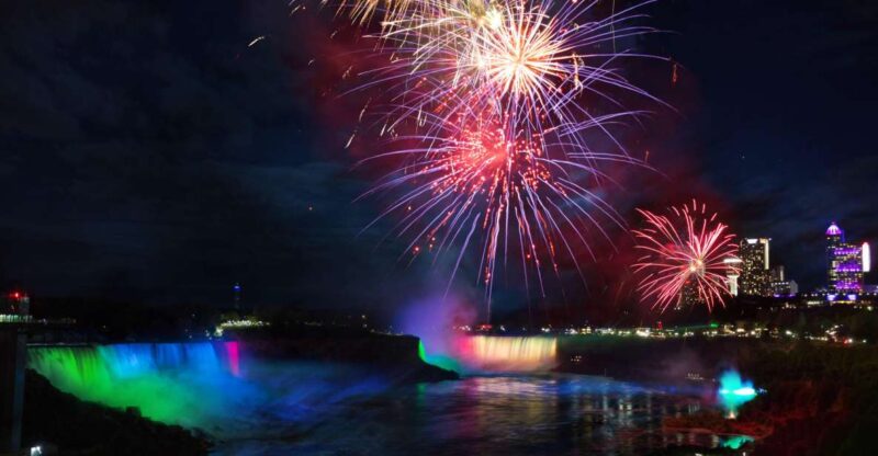 Toronto: Niagara Falls Evening Tour With Cruise and Dinner - Inclusions
