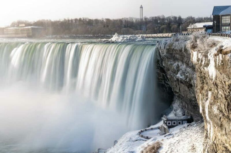 Toronto: Niagara Falls Evening Tour with Fireworks - The Itinerary Breakdown