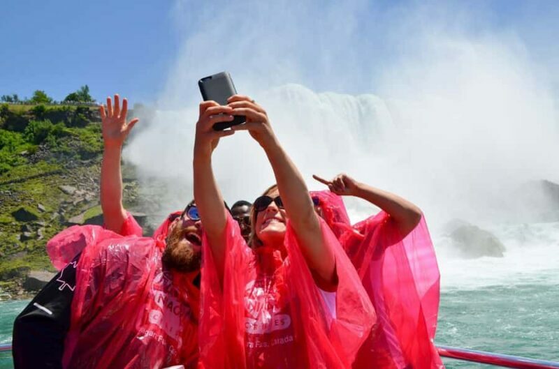 Toronto: Niagara Falls Evening Tour with Fireworks - FAQ Section