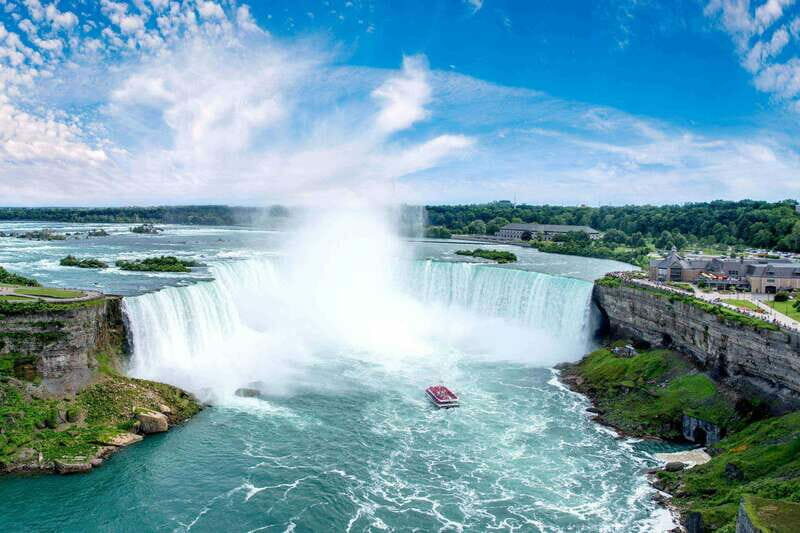 Toronto: Niagara Falls Guided Day Tour, Boat & Skylon Tower - An Honest Look at the Niagara Falls Guided Day Tour from Toronto