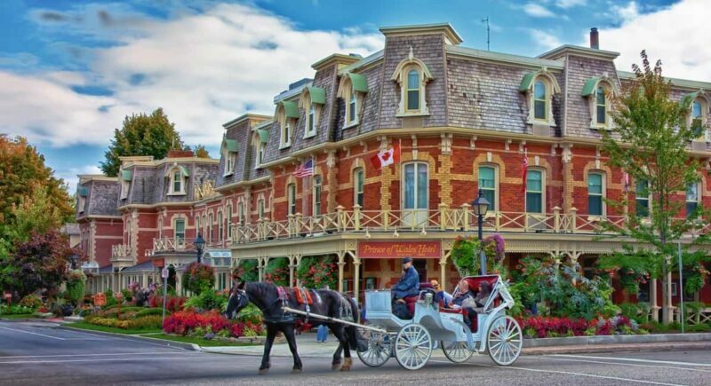 Toronto: Niagara Falls & NOTL Heritage Town Guided Day Tour - An Honest Look at the Itinerary
