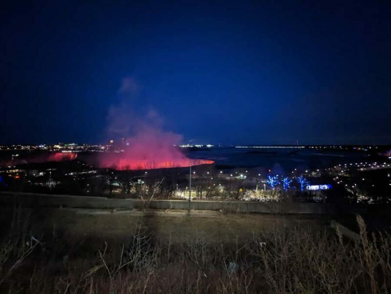 Toronto: Niagara Falls Tour with Boat Ride, Dinner, & Lights - The Guide and Personal Touch