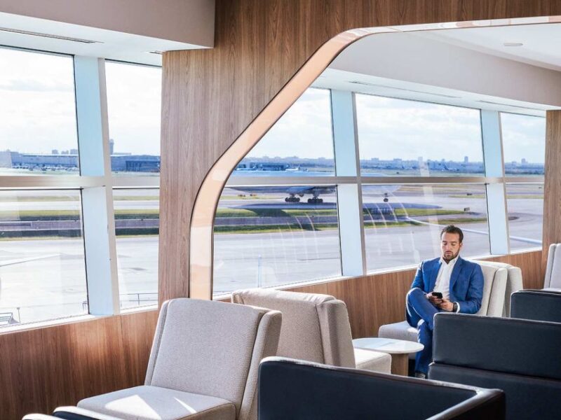 Toronto: Pearson Airport Plaza Premium Lounge Access - Lounge Facilities and Amenities