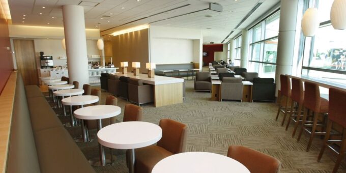 Toronto: Pearson Airport Plaza Premium Lounge Access - Customer Ratings and Feedback