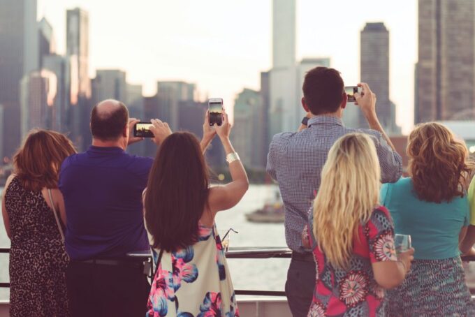 Toronto: Premium Harbor Cruise With Lunch, Brunch, or Dinner - Meeting Point and Boarding