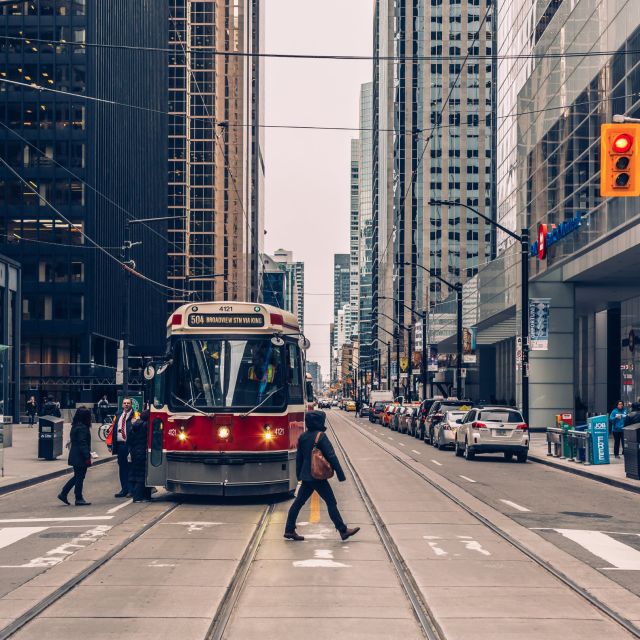 Toronto: Scenic 2-Hour City Tour by Bus - Tour Highlights