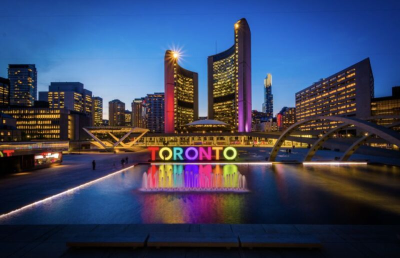 Toronto: Small Group Night Tour With Harbour Boat Cruise - Itinerary Highlights