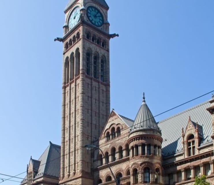 Toronto : Street Art Walking Tour With A Guide - Guided Tour Features