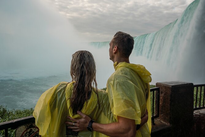 Toronto to Niagara Falls Evening Tour With Boat and Fireworks - Transportation Details