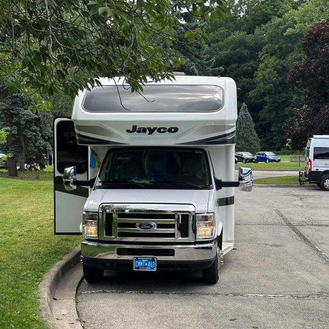 Toronto to Niagara Falls RV-Motorhome Tour - Activities and Break Time