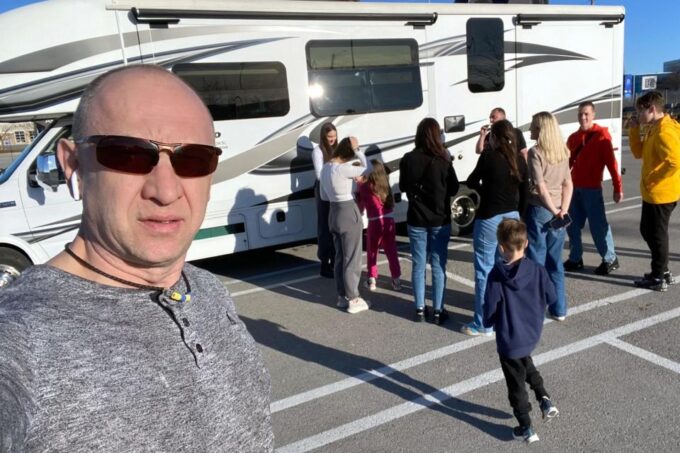 Toronto to Niagara Falls RV-Motorhome Tour - Customer Reviews