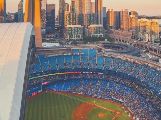 Toronto: Toronto Blue Jays Baseball Game Ticket - Gate and Entry
