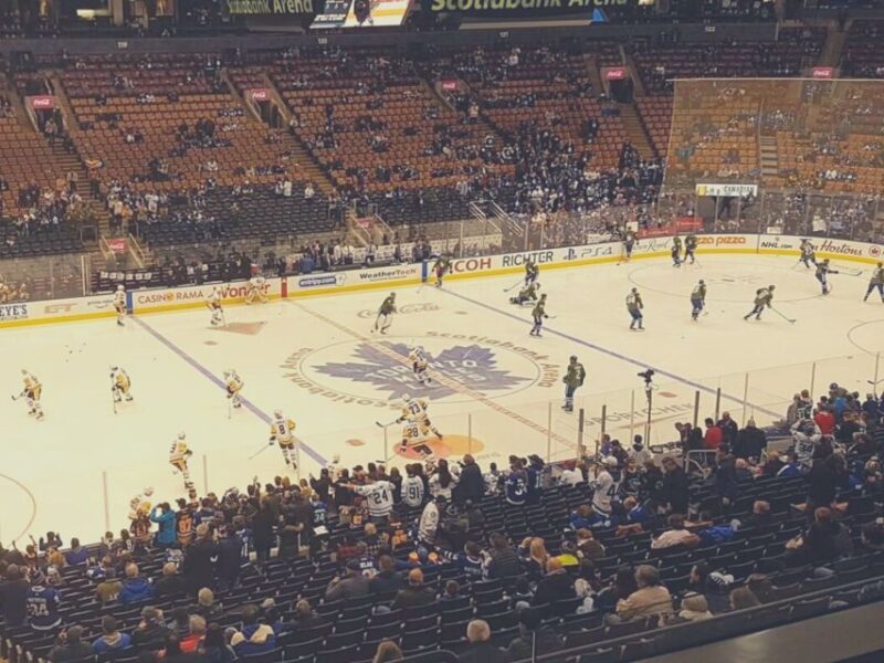 Toronto: Toronto Maple Leafs Game Ticket at Scotiabank Arena - Mobile Ticket and Entry