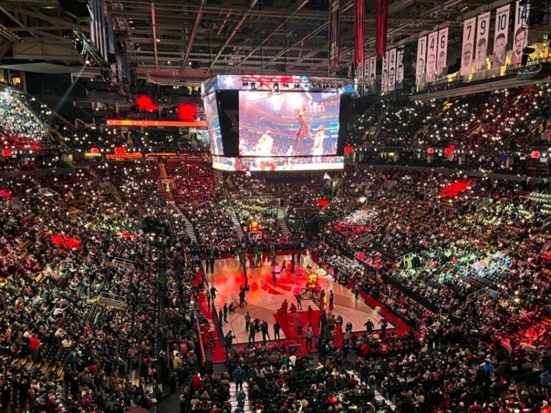 Toronto: Toronto Raptors NBA Game Ticket at Scotiabank Arena - Atmosphere and Energy
