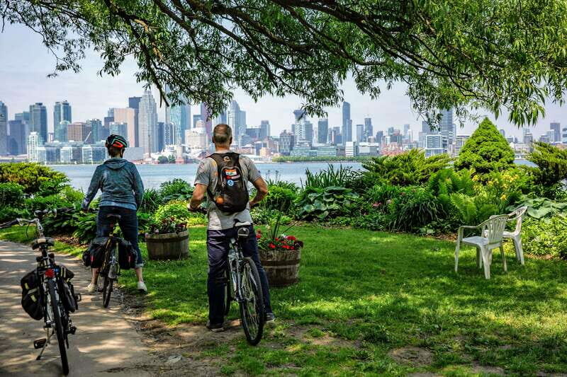 Toronto Waterfront and Islands Guided Bicycle Tour - Authentic Experiences from Fellow Travelers