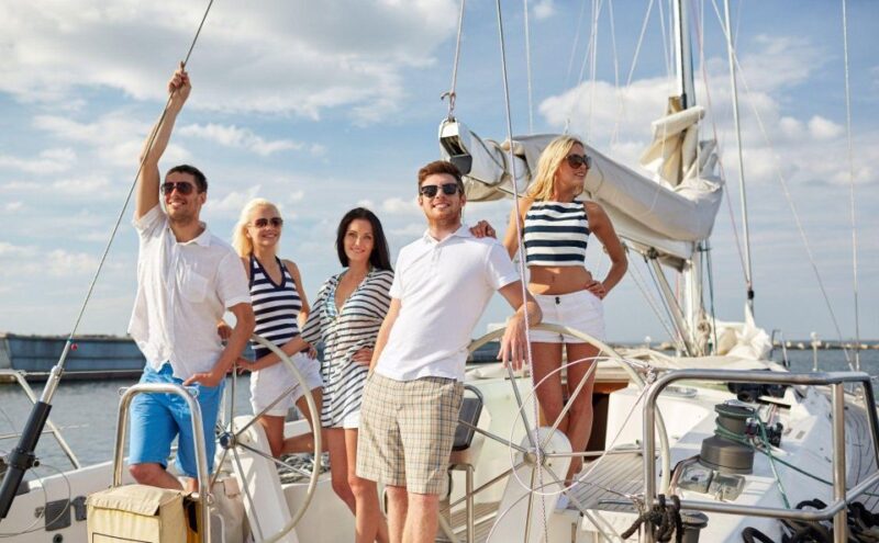 Toronto: Wednesday Nights Sail With Beer Sampling - Key Points
