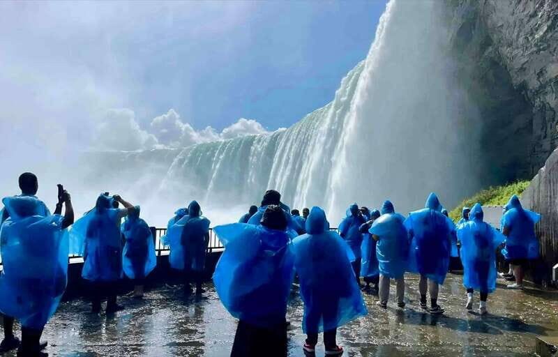 Toronto: Winter Niagara Falls Tour with Attractions Package - Final Thoughts
