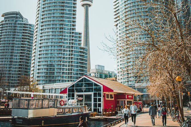 Torontos Waterfront: a Smartphone Audio Walking Tour - Tour Highlights