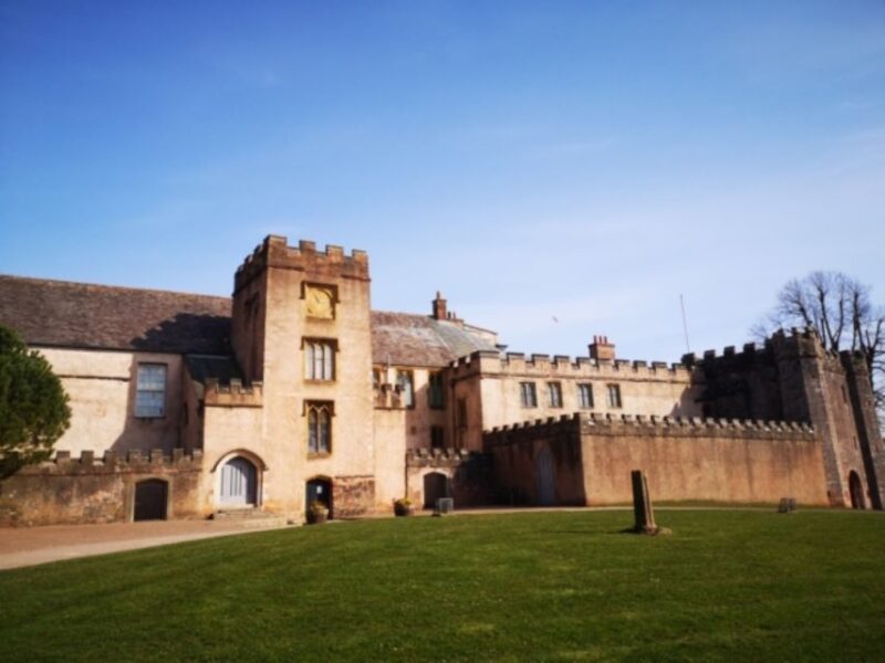 Torquay: The Extraordinary Life of Agatha Christie Tour - Iconic Locations on the Tour