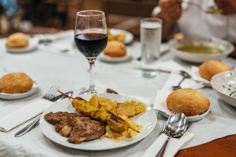 Torremolinos: Flamenco Show With Dinner and Drinks - Key Points