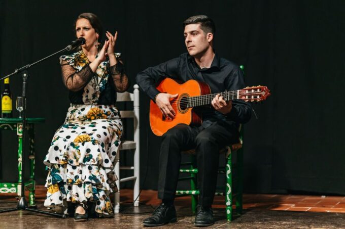 Torremolinos: Flamenco Show With Dinner and Drinks - Experiencing Andalusian Traditions