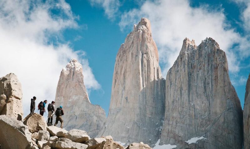 Torres Del Paine: W Circuit in Mountain Refuge (5 Days) - Key Points