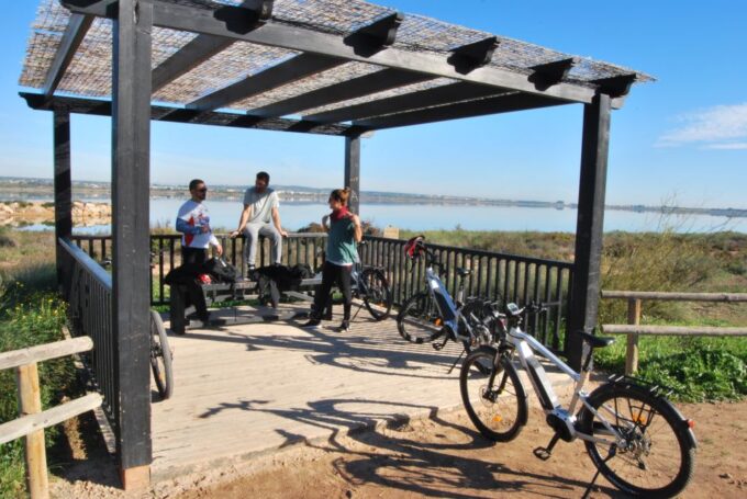 Torrevieja: Natural Parks E-Bike Tour - Group Size
